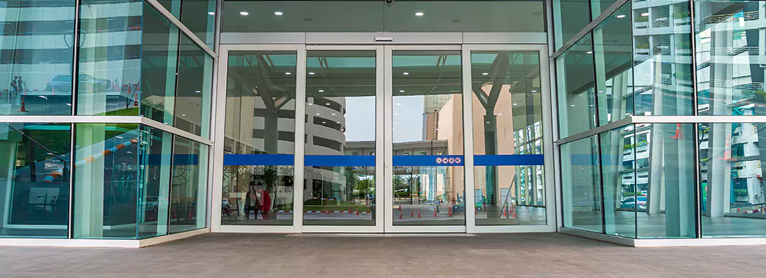 Automatic Glass Door Lock in Palmetto Bay, FL